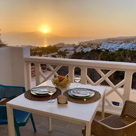 - Modern With Terrace Views Of Ocean & Sunset * アデヘ