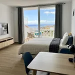 - Modern With Terrace Views Of Ocean & Sunset Appartement