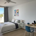 Appartement - Modern With Terrace Views Of Ocean & Sunset