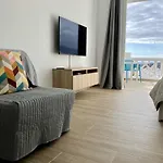 - Modern With Terrace Views Of Ocean & Sunset Appartement